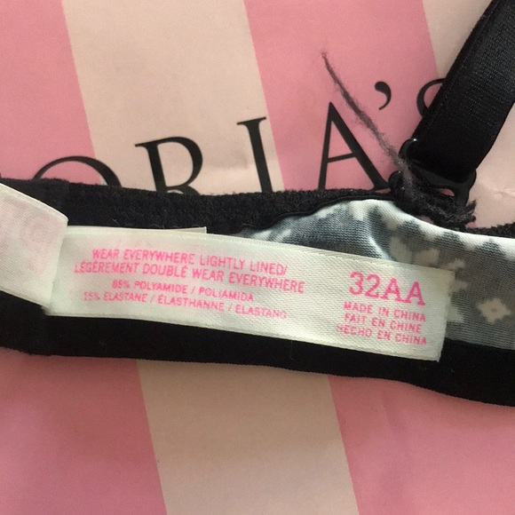 VS PINK Christmas lightly lined bra 32AA - Picture 5 of 5